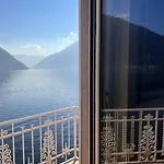 Special On Lakeside Apartment *