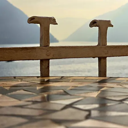 Апартаменты Special On Lakeside Colonno