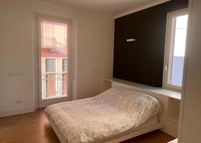 Special On Lakeside Апартаменты