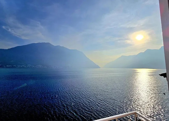 Special On Lakeside Апартаменты