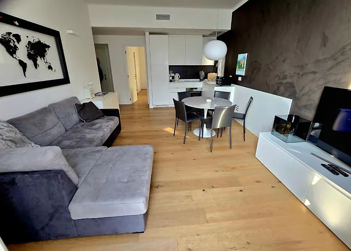 Апартаменты Special On Lakeside Colonno