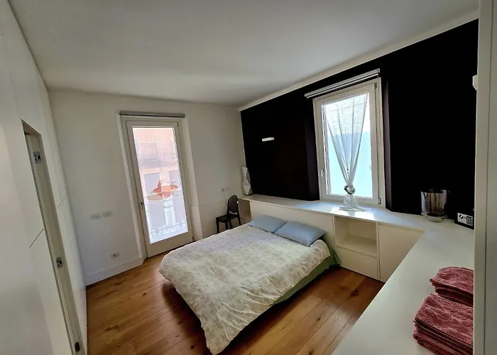 Апартаменты Special On Lakeside